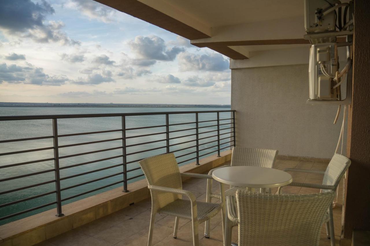 Lake Boutique Apartments & Rooms Mamaia Exterior foto